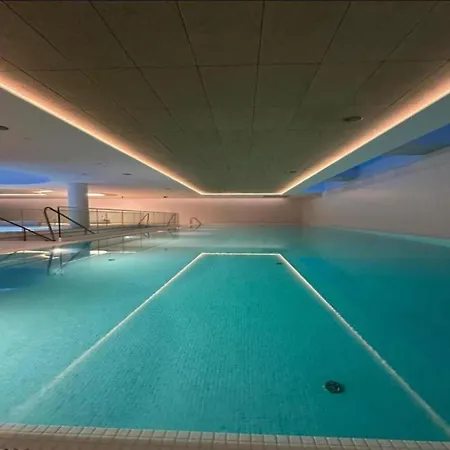 Luxurious Near The In * بوبيروفو