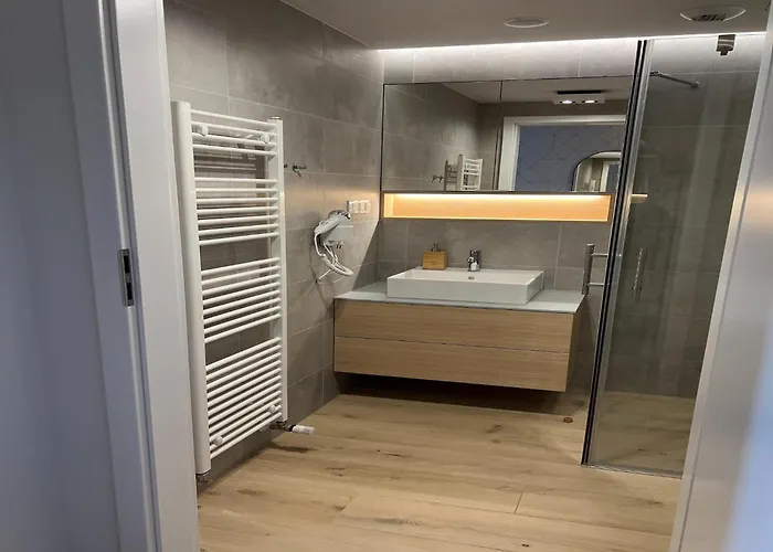 Διαμέρισμα Luxurious Near The In *