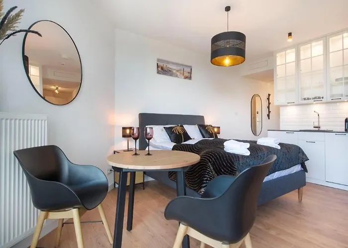 Luxurious Near The In Διαμέρισμα